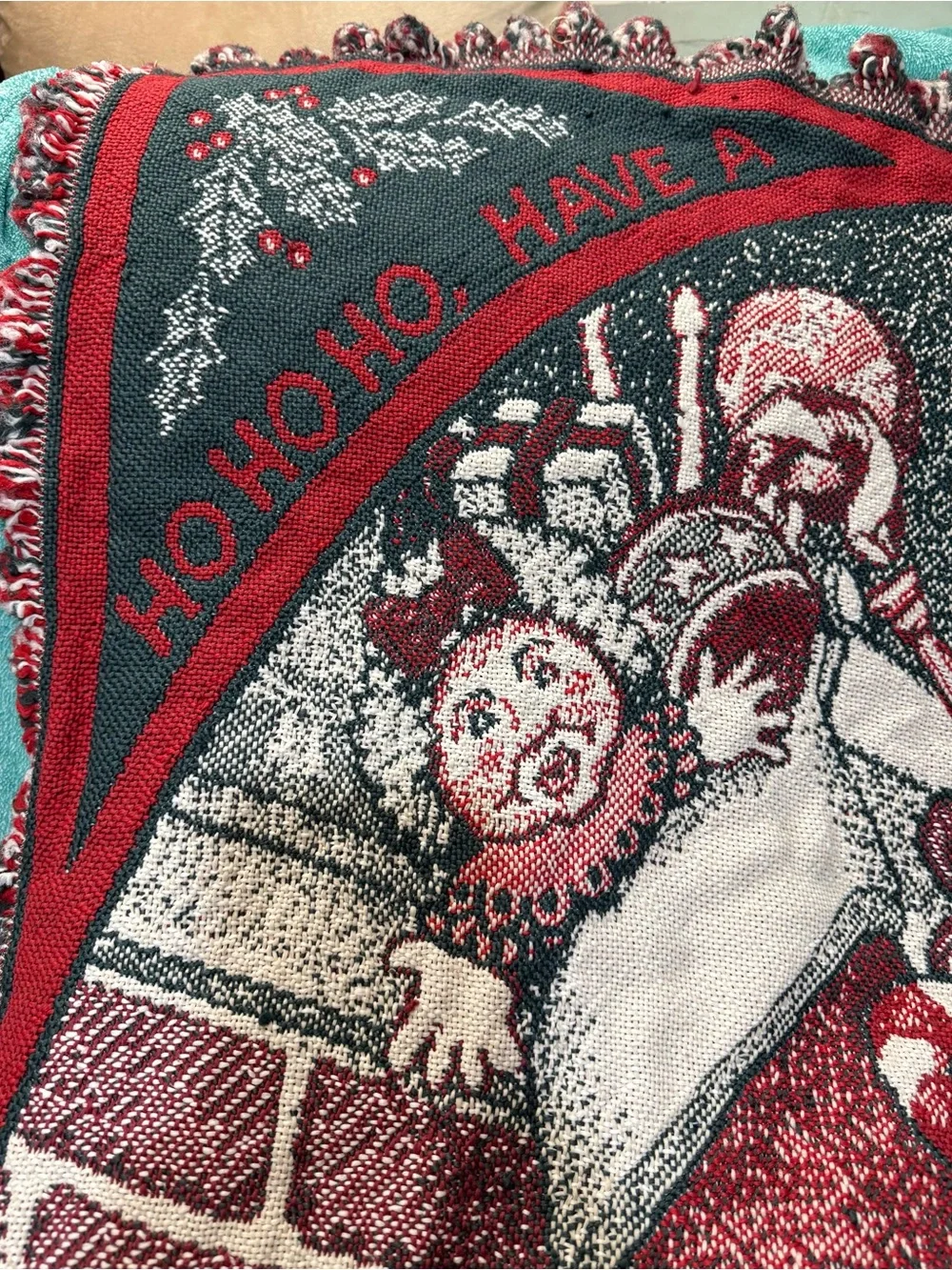 Vintage Santa HO HO HO Merry Christmas & Happy New Year 50” X 60” Woven Throw